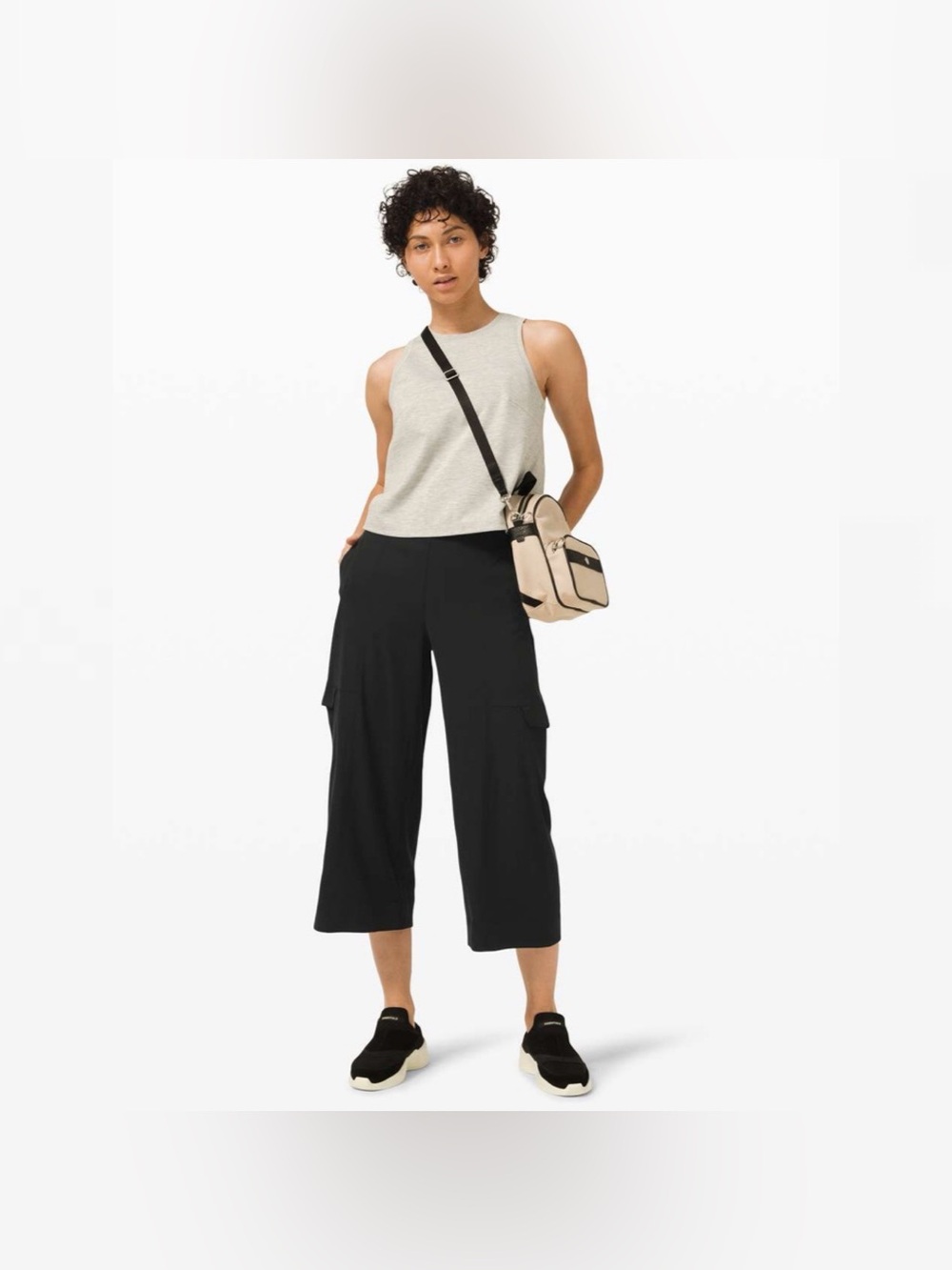 Women’s Lululemon Metropolis Maven High Rise Flowy Wide Leg 22” Crop Pants